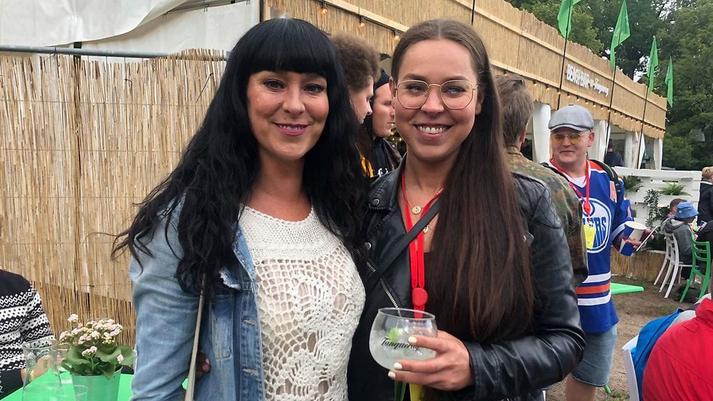 Ellen Jokikunnas saapui siskonsa Ida Jokikunkaan kanssa Ruisrockiin.