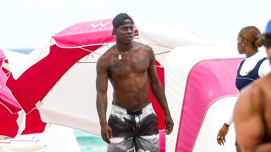 Mario Balotelli on lomaillut aktiivisesti tänä kesänä.