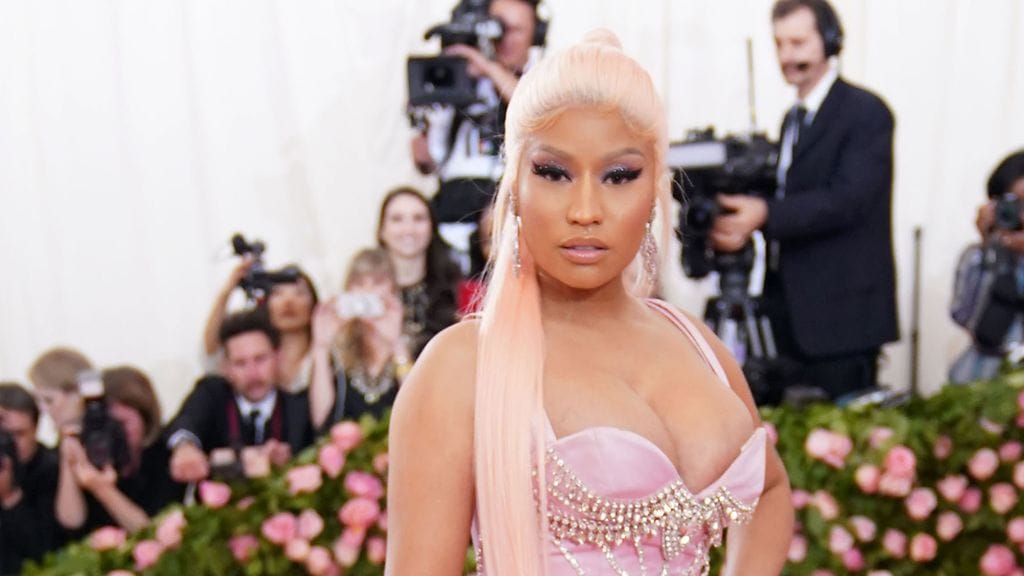 Nicki Minaj jättäytyi pois pääesiintyjän paikalta.