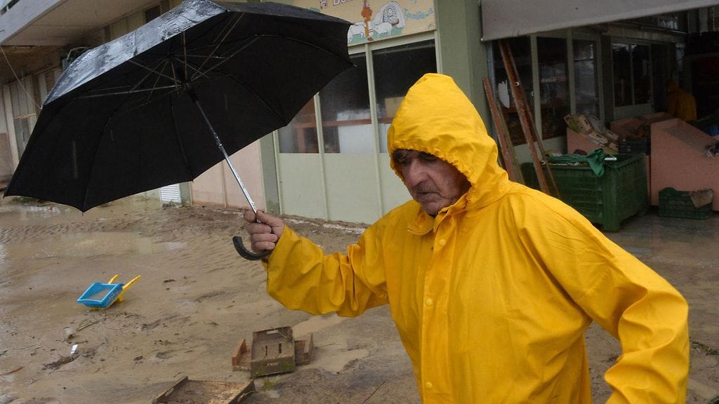 Myrskyn aiheuttamia tuhoja Kreikassa syyskuussa 2018.