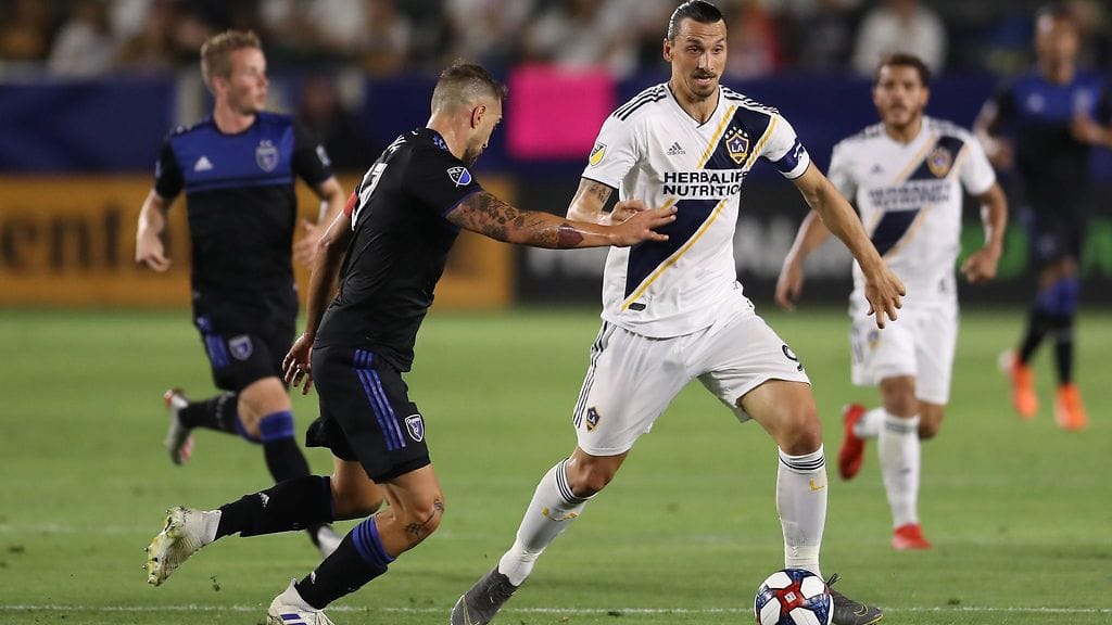 Zlatan Ibrahimovic ei halunnut antaa kommentteja medialle tappion jälkeen.