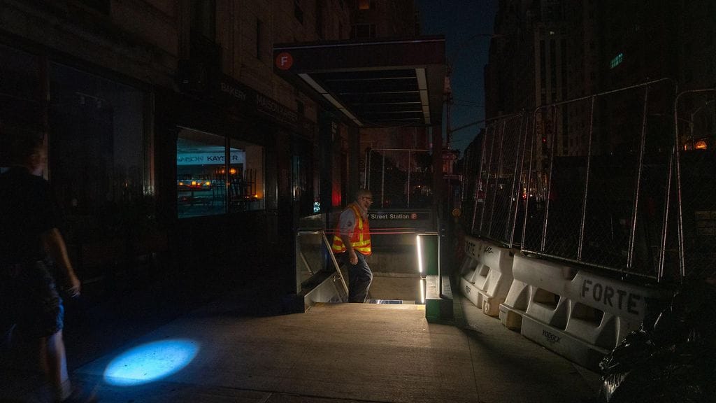 new york sähkökatko lehtikuva (8)