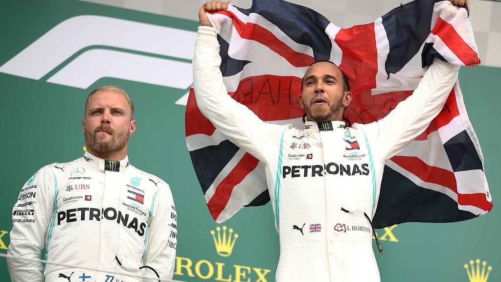 Valtteri Bottas sai tyytyä kakkostilaan Silverstonessa, vaikka onnistui jo horjuttamaan Lewis Hamiltonia aika-ajossa ja kisassa.