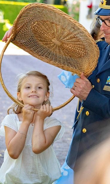 victoria 42 estelle (1)