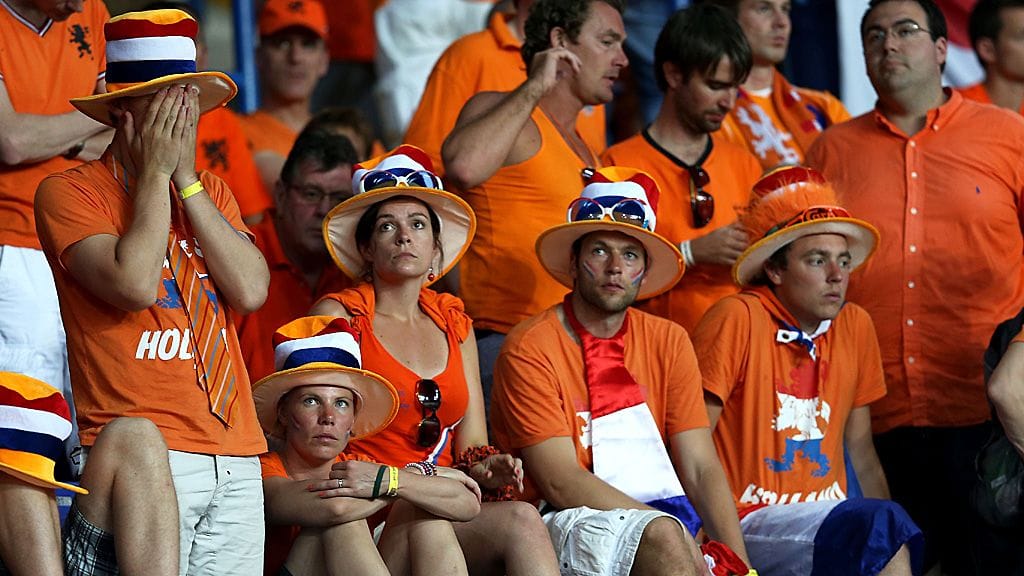 Hollannin kannattajien uskoa joukkueeseen mitataan EM-kisoissa.