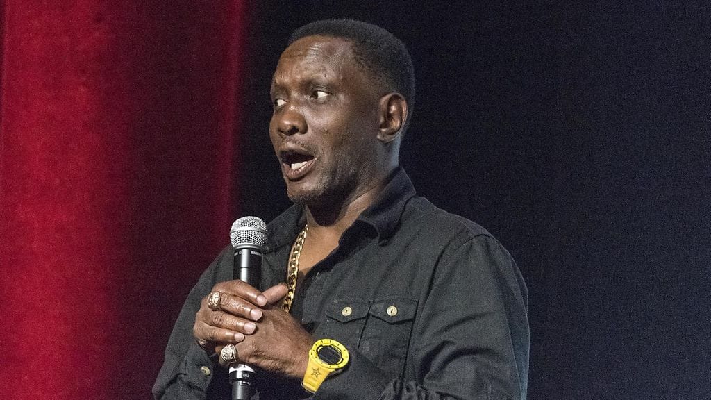 Nyrkkeilylegenda Pernell Whitaker menehtyi auto-onnettomuudessa.