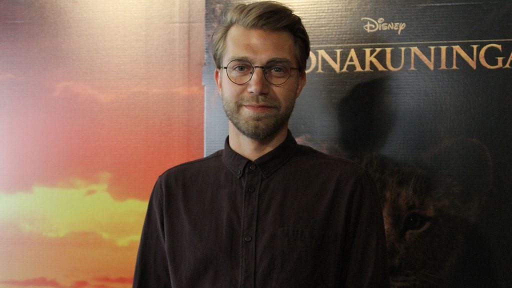 Jarkko Niemi muistelee kouluvuosiaan MTV3-kanavan uutuusohjelmassa Luokkajuhlat.