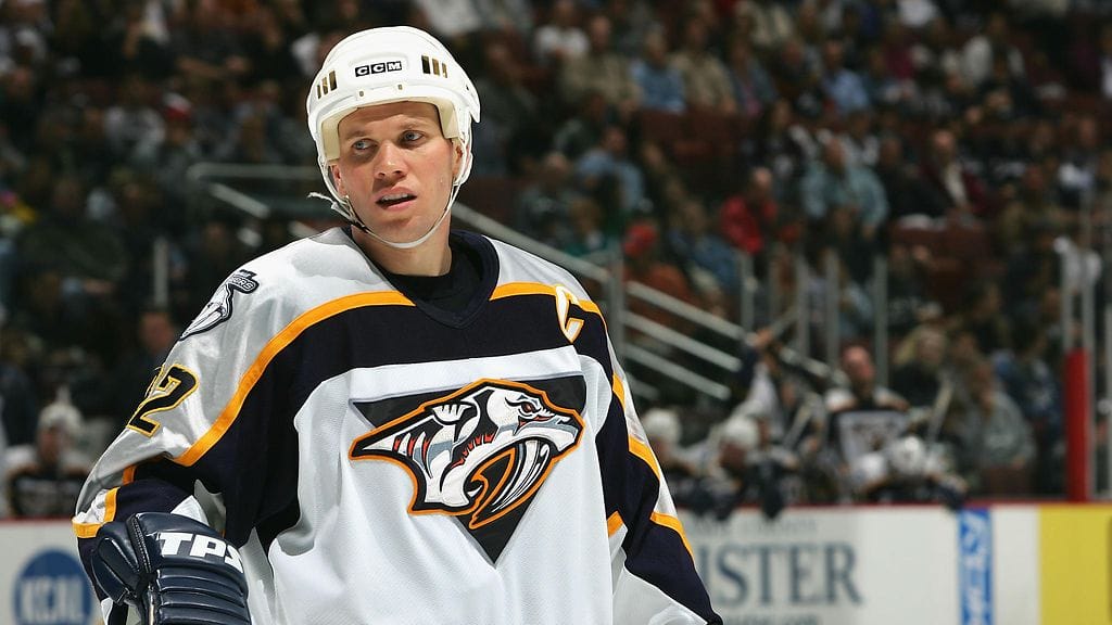 Greg Johnson edusti urallaan useaa NHL-seuraa, ja Nashville Predatorsissa hänestä tuli joukkueen kapteeni.