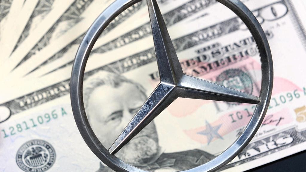 Mercedes-Benzin emoyhtiö Daimler kärähti vuonna 2010 viranomaisten lahjonnasta.
