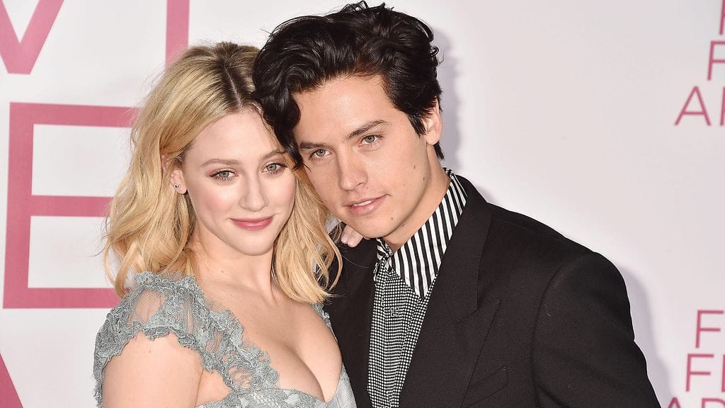Lili Reinhart ja Cole Sprouse ovat lähteiden mukaan eronneet.