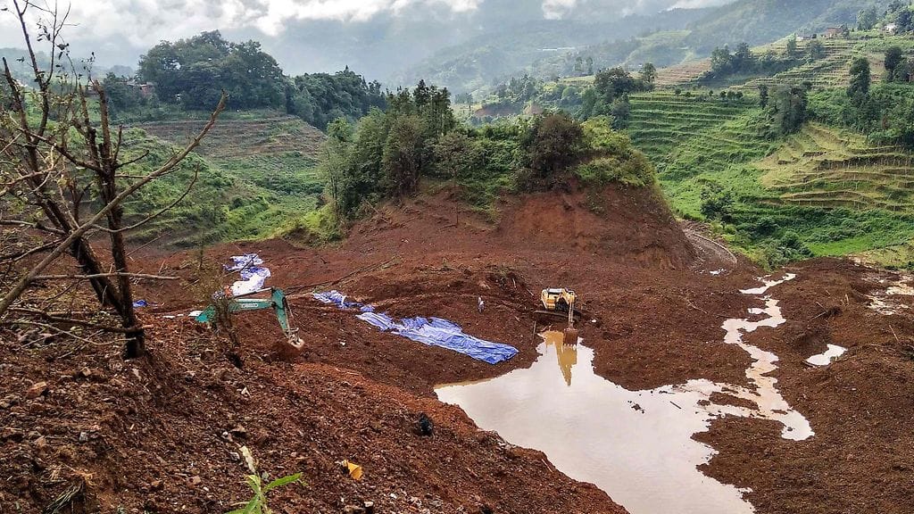 Kiinassa ainakin 11 ihmistä on kuollut rankkasateiden aiheuttamassa maanvyöryssä maan lounaisosassa sijaitsevassa Guizhoun maakunnassa.