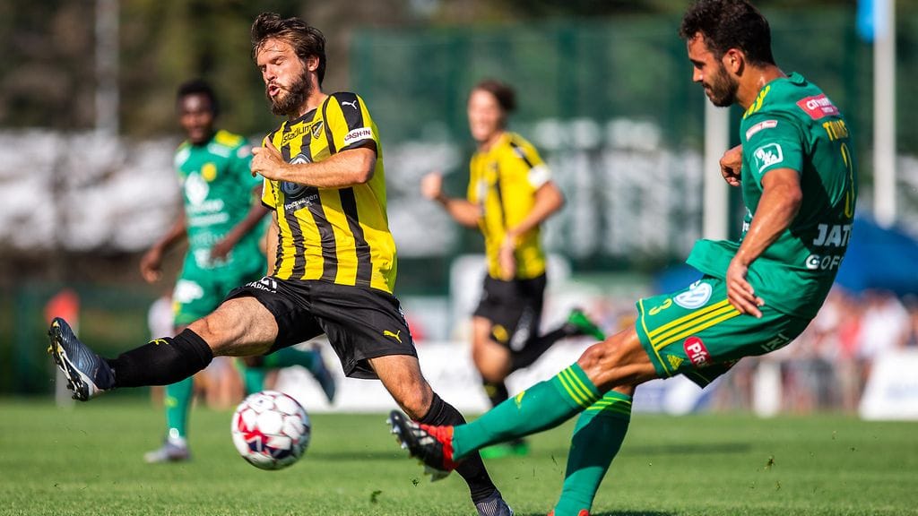 FC Honka ja Ilves pelasivat kärkikamppailun Espoon Tapiolassa.