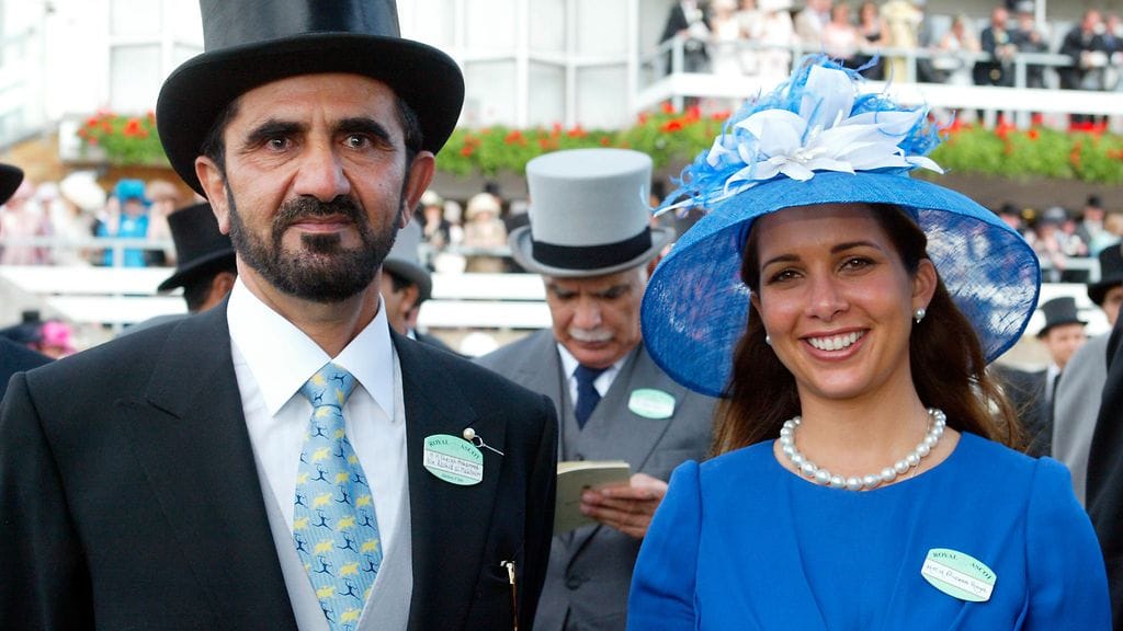 Sheikki Muhammad ibn Rašid Al Maktoum ja hänen vaimonsa Haya Bint al-Hussein vuonna 2004.