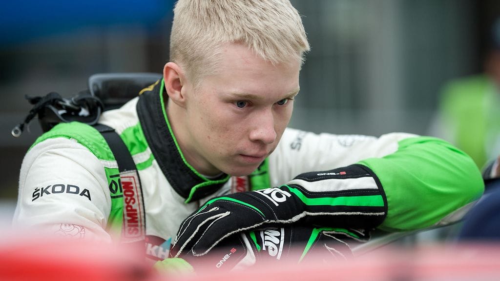 Kalle Rovanperä liittyy Toyotan WRC-talliin kahden vuoden sopimuksella.