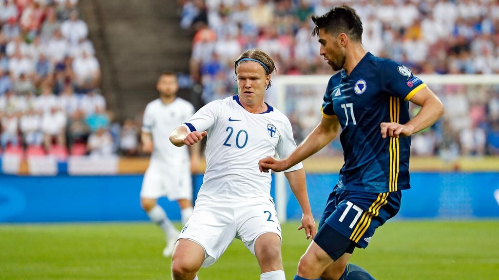 Petteri Forsell (vas.) on jo HJK:n mukana, kun se kohtaa Riga FC:n.