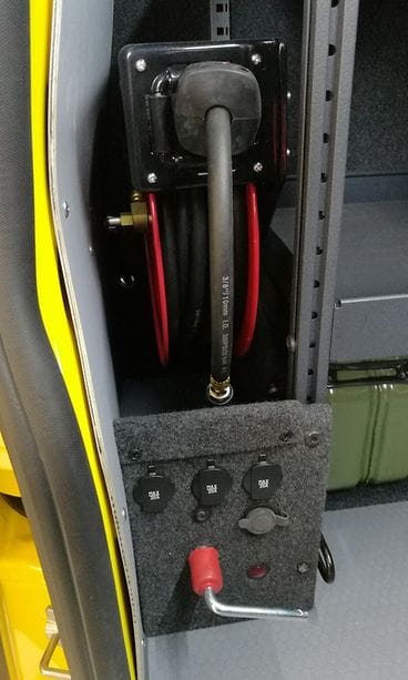 paineilmaletkukela oikealla sivuovella