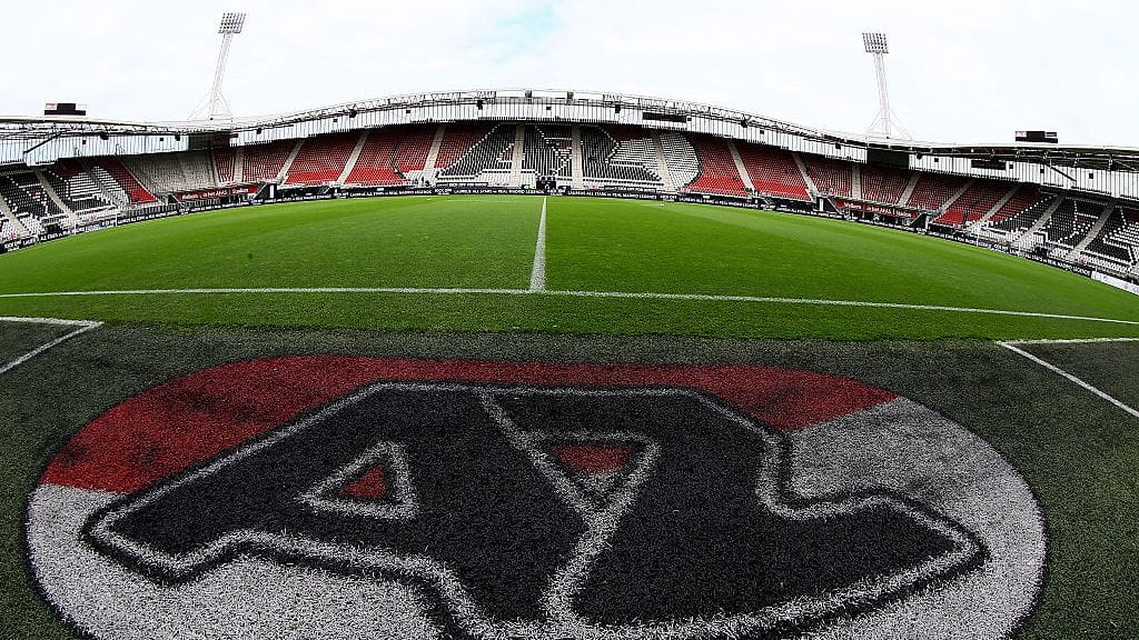 AZ Alkmaarin stadionilla tapahtui hurja romahdus.