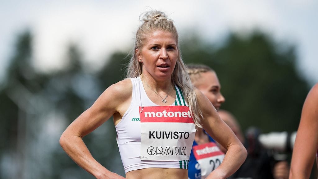 Sara Kuivisto onnistui parhaiten suomalaisista yleisurheilun Superliigan lauantain kilpailuissa.