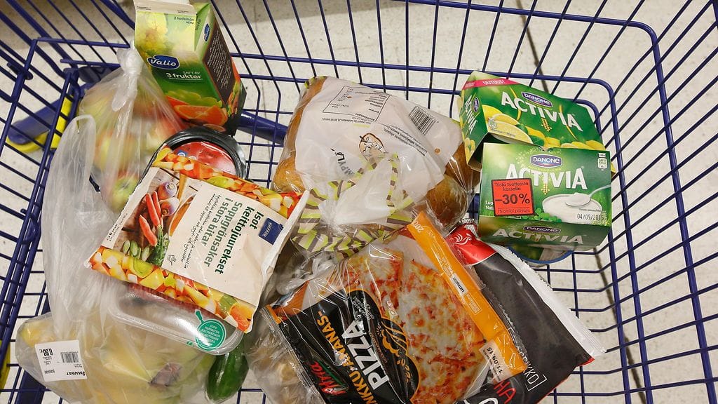 ostoskärryt kauppa ruoka AOP (1)