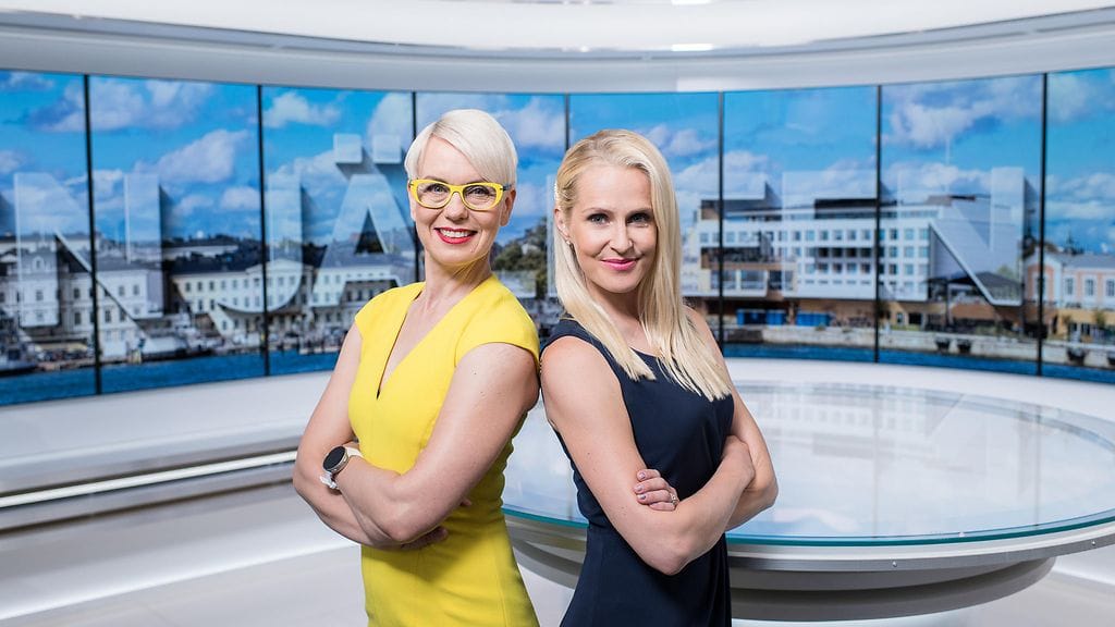 Joanna Kuvaja nähdään toisena Viiden jälkeen -ohjelman juontajista. Hänen kanssaan uuden haasteen ottaa vastaan myös Baba Lybeck.