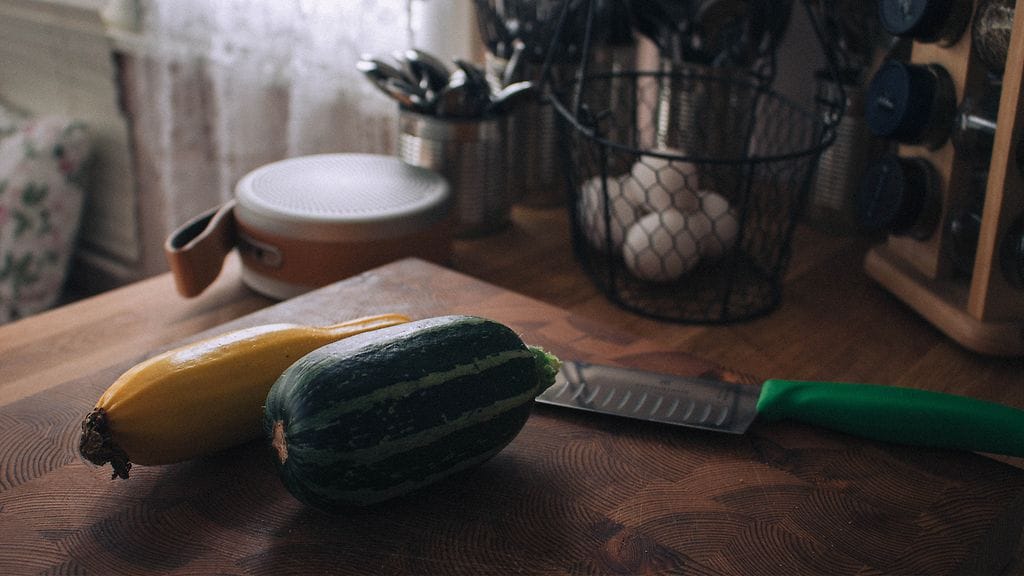 sivumaku-puutarha-leikkuu