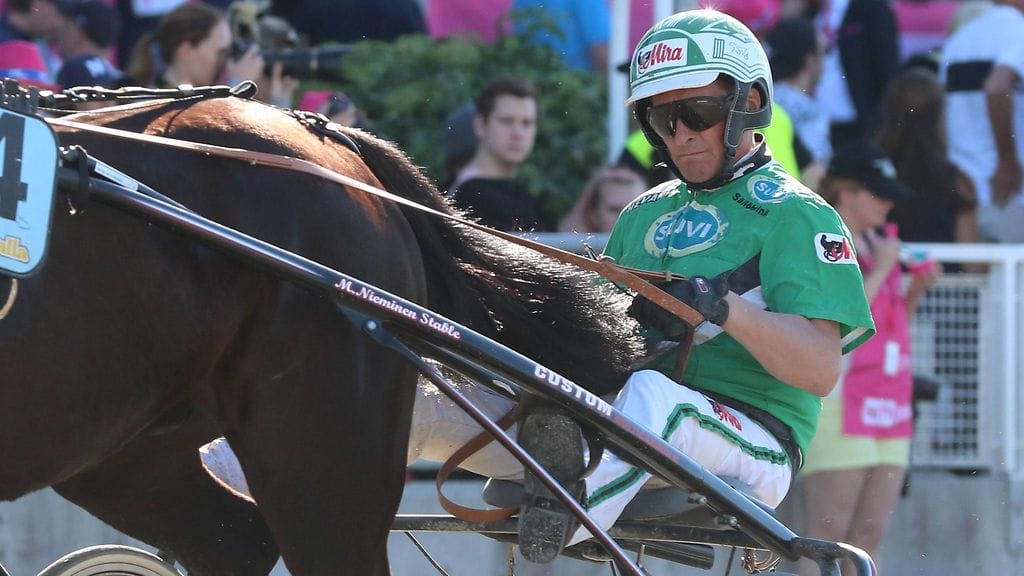 Ari Moilanen tarttui BWT Dangeria takakäteen kiinni. Arkistokuva.