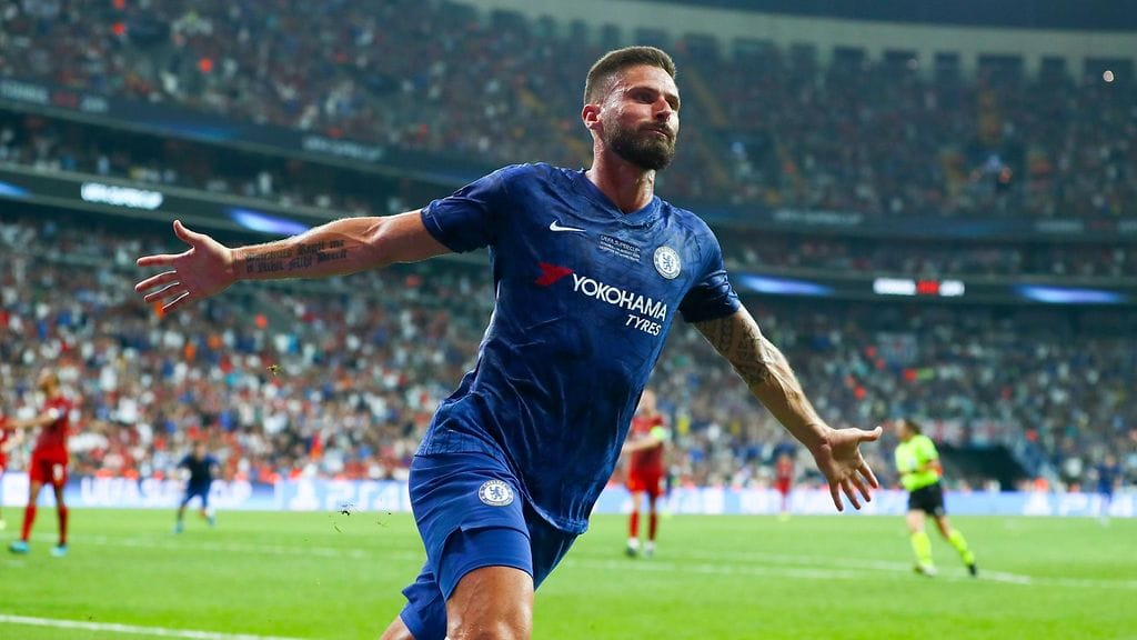 Olivier Giroud vei Chelsean Super Cupin loppuottelussa 1–0-johtoon.