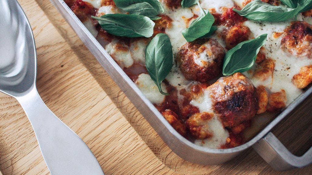 Boltsi-pyöryköistä valmistettu paistos. Nappaa Sivumaku-blgoin resepti jutun lopusta!