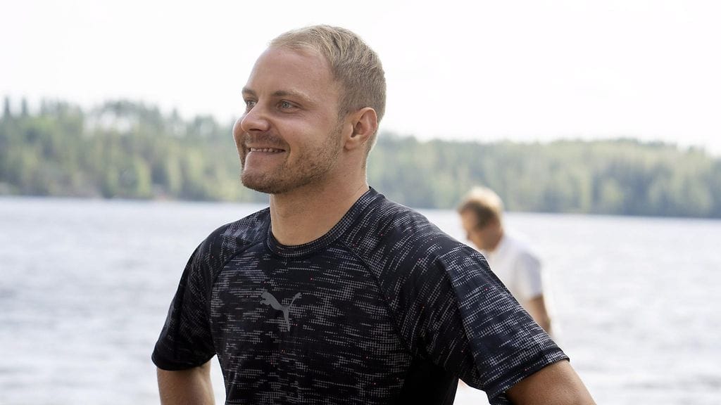 Valtteri Bottas lomailee kotimaisemissaan.