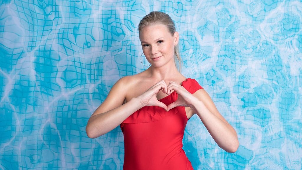 Love Island Suomi -ohjelmaan osallistuva Nea kertoo kokeilevansa mielellään uusia asioita.