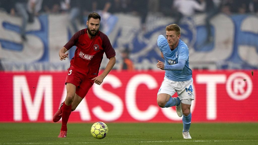 Tim Sparv (vas.) Midtjyllandin paidassa viime vuonna.