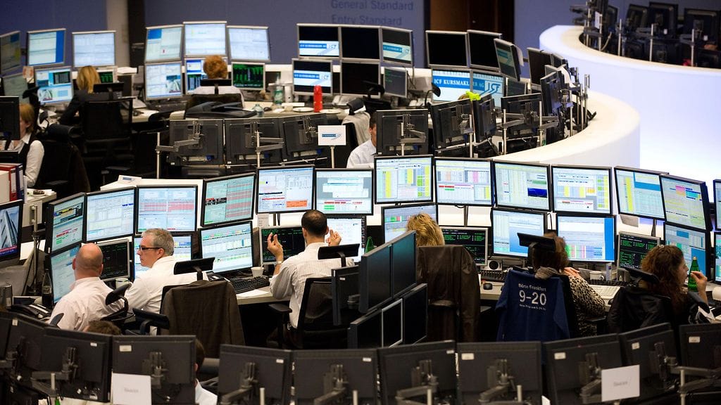 Meklareita Frankfurtin pörssissä vuonna 2008.