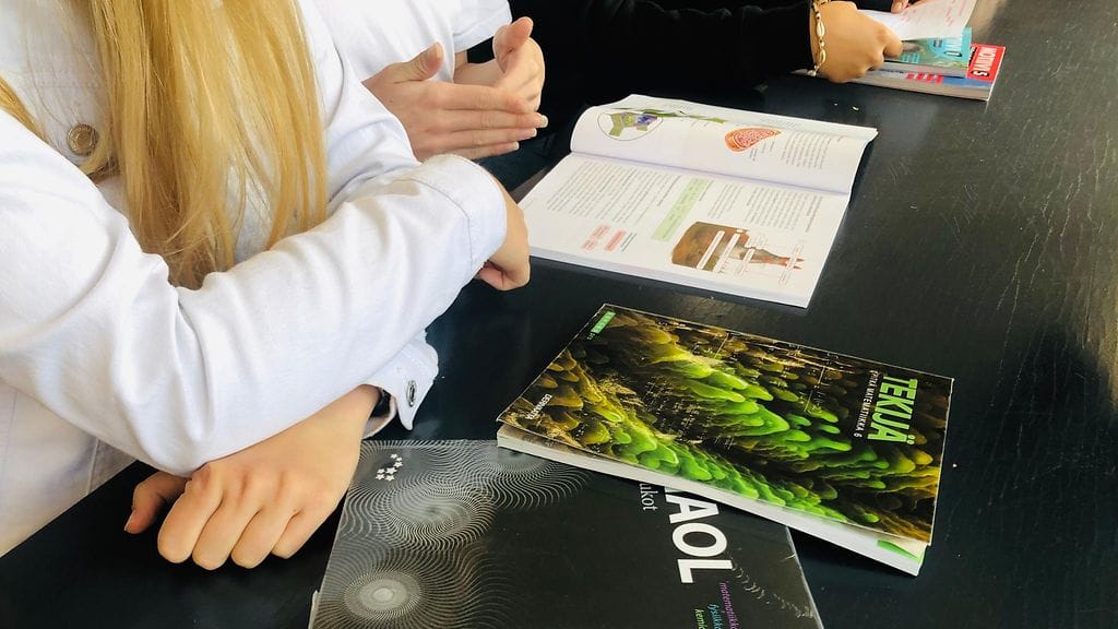 Liitto iloitsee siitä, että lukio- ja ammattikoulutus säilyvät opiskelijoille maksuttomana.