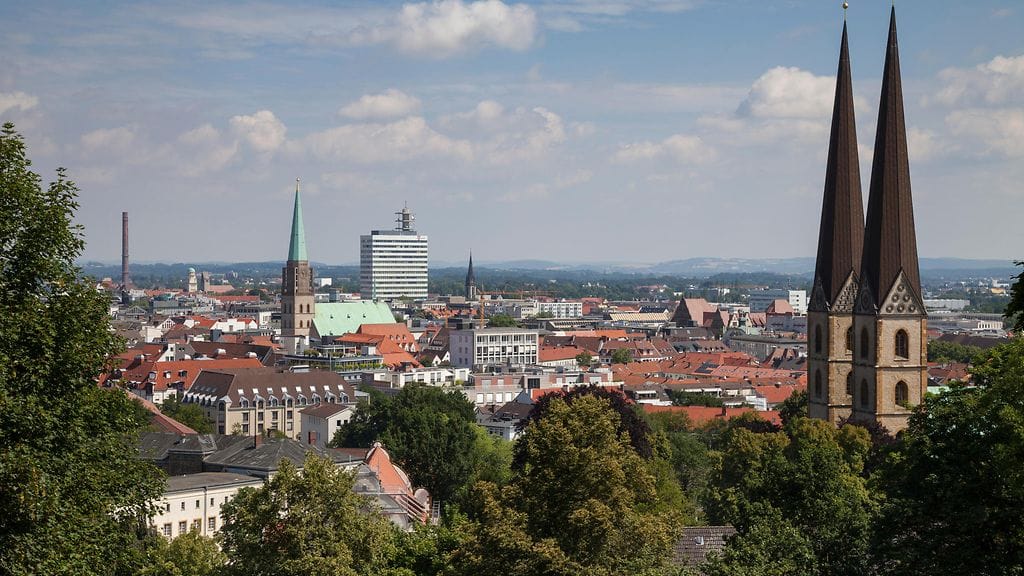 Bielefeld sijaitsee Nordrhein-Westfalenin osavaltiossa, Saksassa.