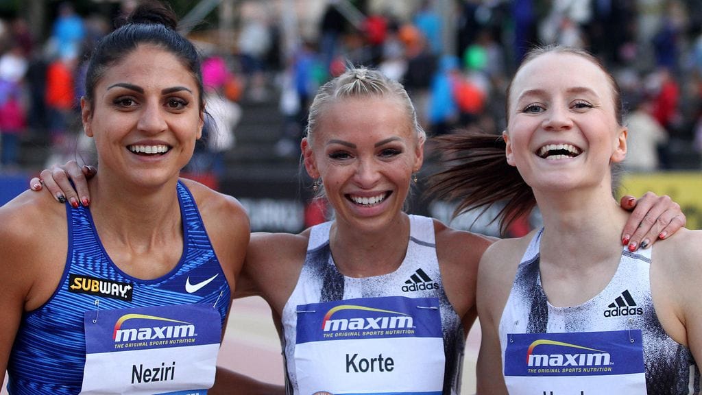 Nooralotta Nezirille, Annimari Kortteelle ja Reetta Hurskeelle povataan kolmoisvoittoa Ruotsi-maaottelun pika-aidoissa.