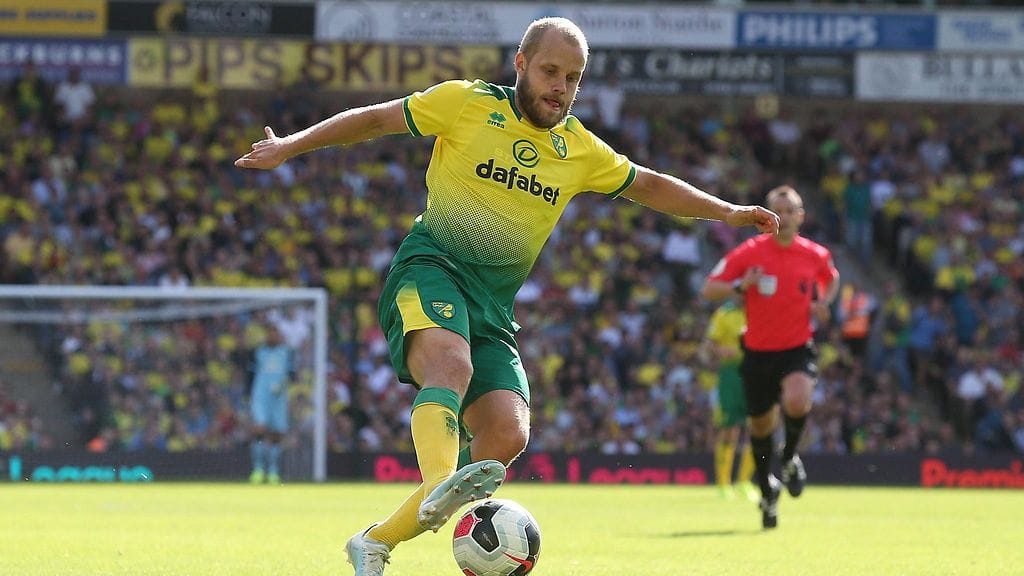 Teemu Pukki iski kauden viidennen osumansa Chelsean verkkoon.