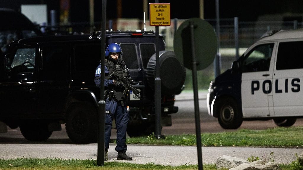 2508-porvoo poliisiampuminen LK (3)