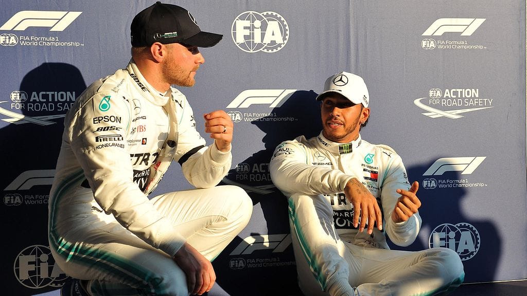 Valtteri Bottas ja Lewis Hamilton muodostavat kolmatta kautta kuskikaksikon Mercedeksen F1-tiimissä.