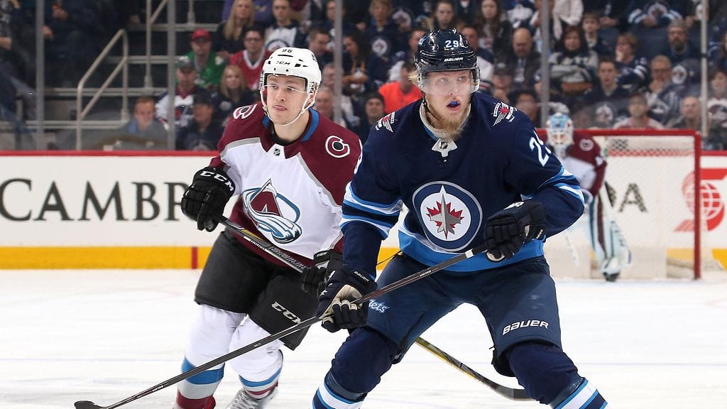 Coloradon Mikko Rantanen ja Winnipegin Patrik Laine ovat vielä vailla sopimusta NHL:ssä.