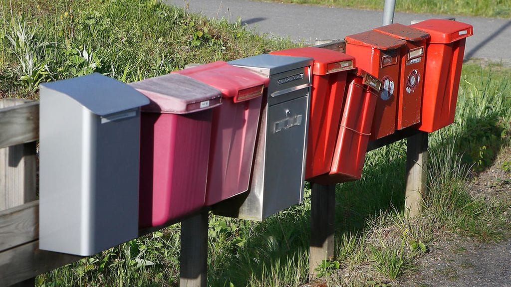 Rahojen saaminen kotiovelle maksaa aina kymmenen euroa.