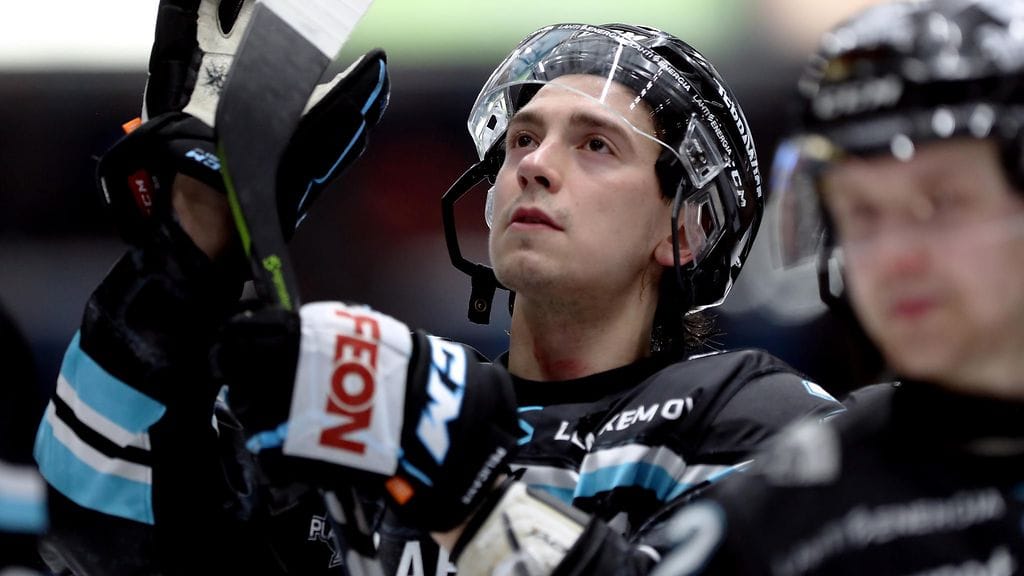 Hannes Björninen teki Pelicansille voittomaalin CHL-ottelussa Trineciä vastaan.