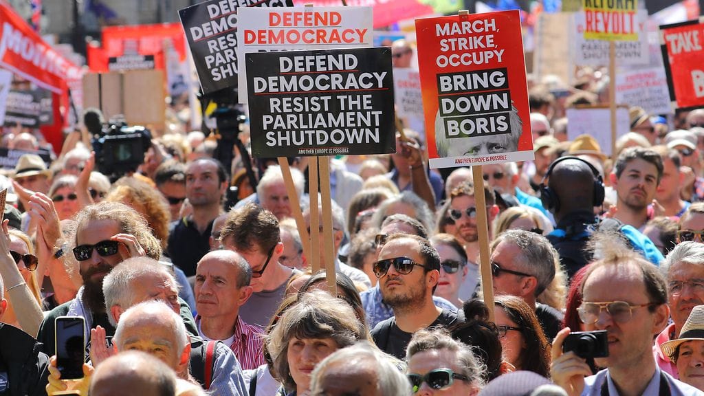 Britannia mielenosoitus (4)