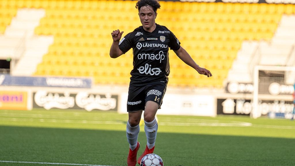 Maximo Tolonen viimeisteli SJK:n ainoan maalin. Arkistokuva.