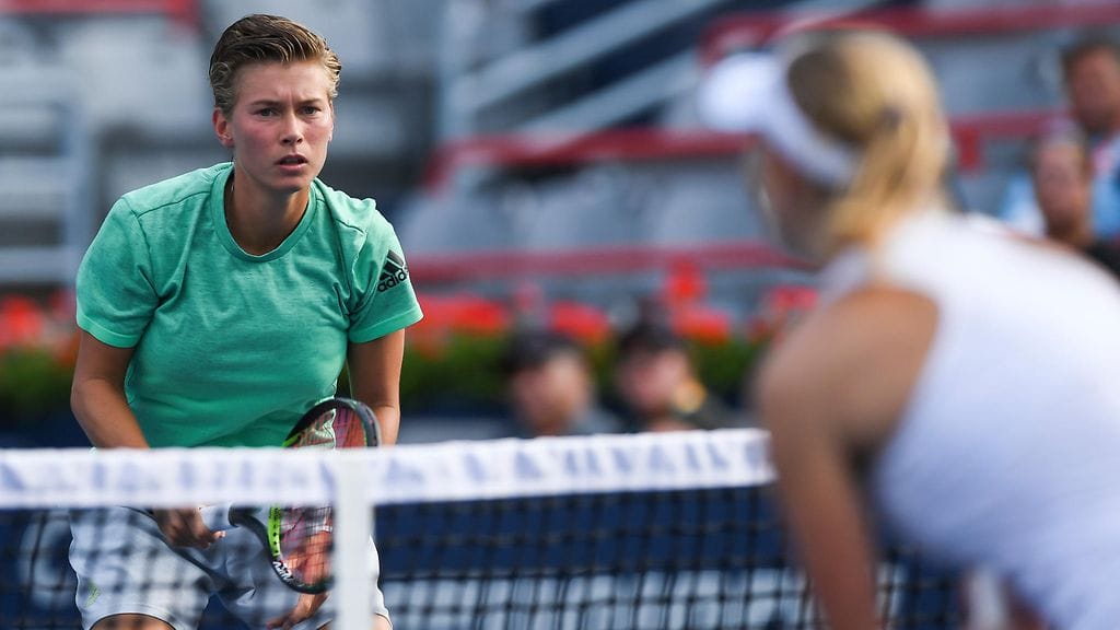 Demi Schuurs pelaa Henri Kontisen kanssa sekanelinpeliä.