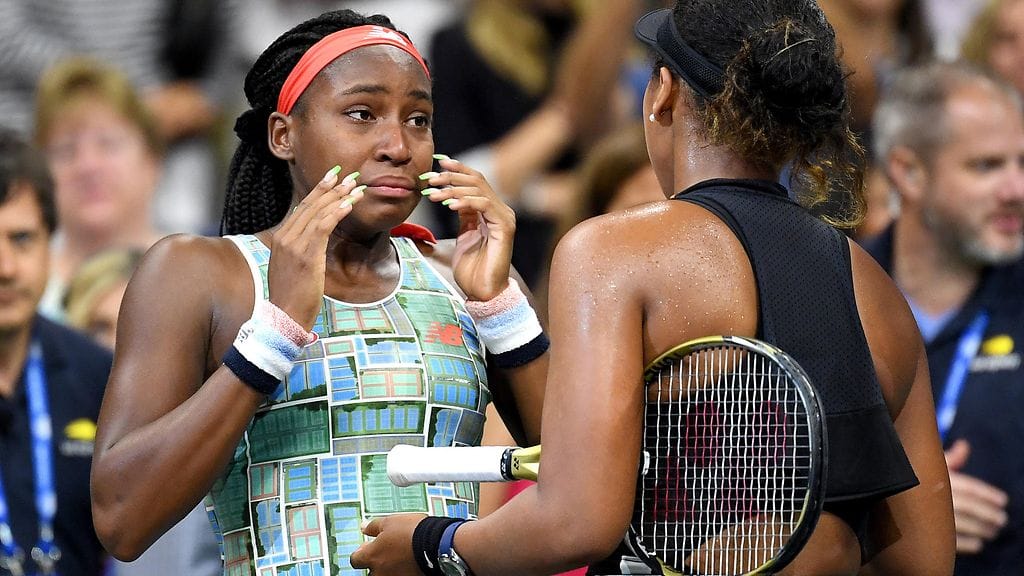 Naomi Osaka lohdutti nuorta Coco Gauffia.