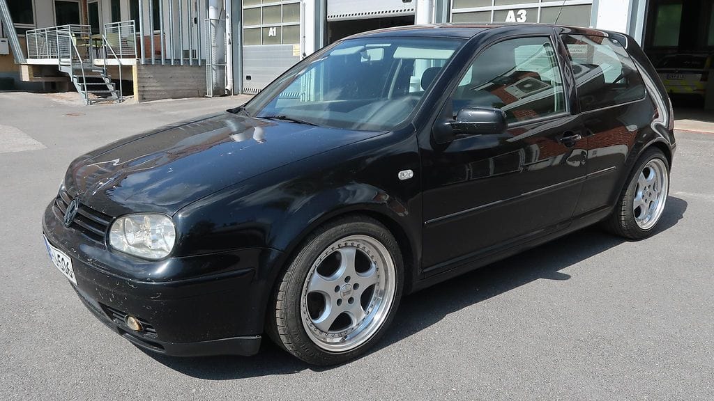 83929_LIITE_2_VW_Golf