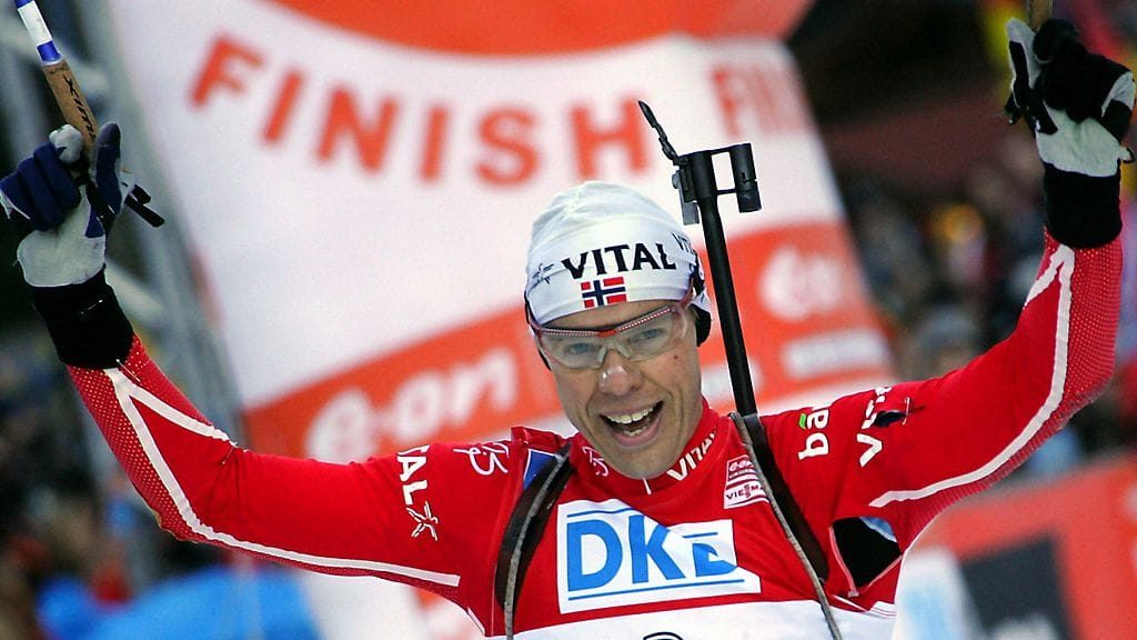 Halvard Hanevold menehtyi 49-vuotiaana.