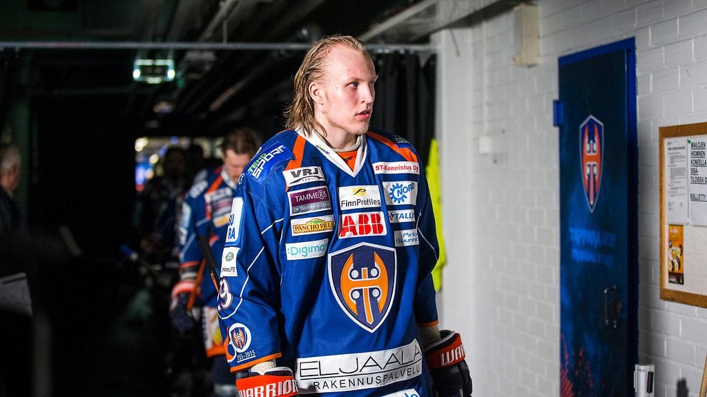 Patrik Laine pelasi Tapparassa viimeksi kaudella 2015–16.
