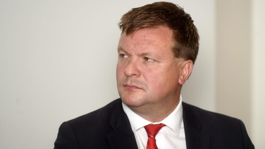 SDP:n Ville Skinnari sanoo, että jos Britannia päätyy jälleen hakemaan lisäaikaa EU-erolle, lisäajan saamiselle pitää olla hyvät perustelut.