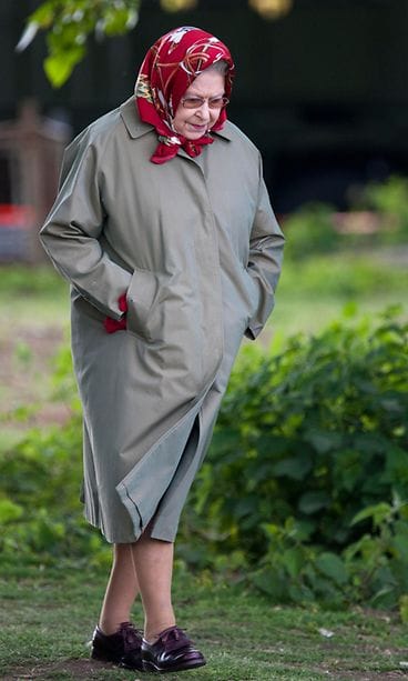 elisabet sadetakki